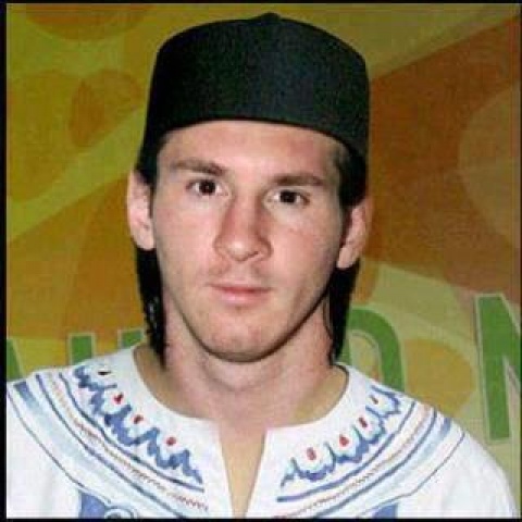 Lionel Messi Menjadi Muallaf